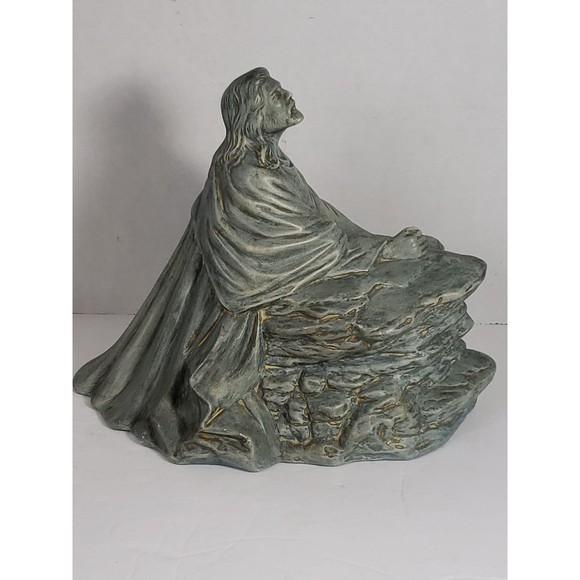 VTG Lasting Devotion: Retro Brody Figurine of Jesus in Contemplation Prayer - Picture 3 of 11